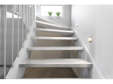 BQ_PC_ZSW04-12-Treppe_laengs