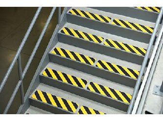 JP_PC_3360_Stairs